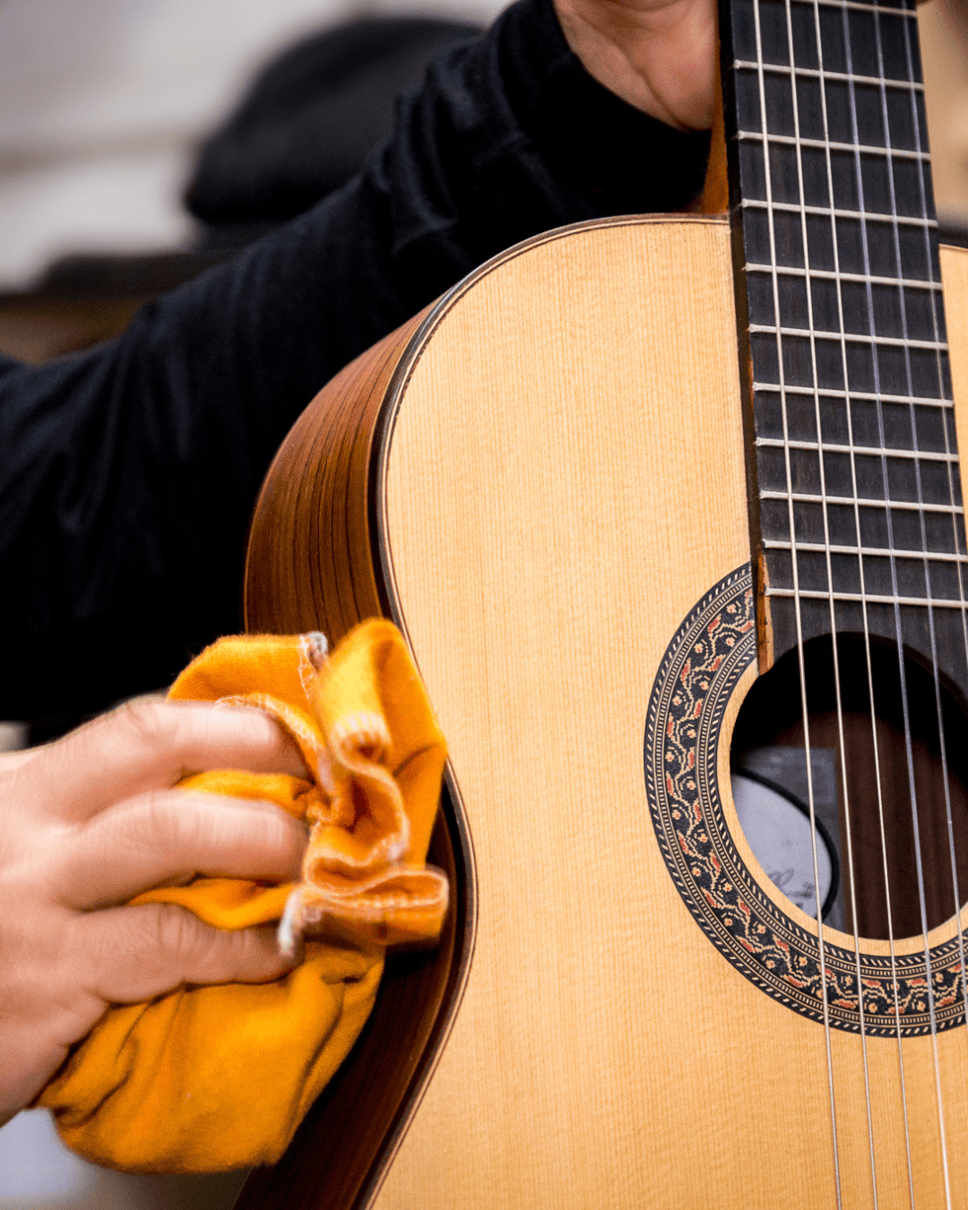Trabalho de luthieria realizado na oficina Torky